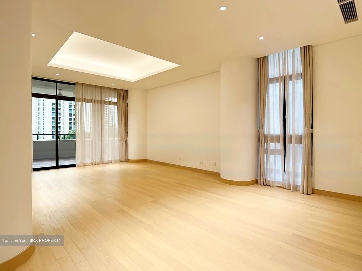 The Colonnade (D10), Condominium #602750721